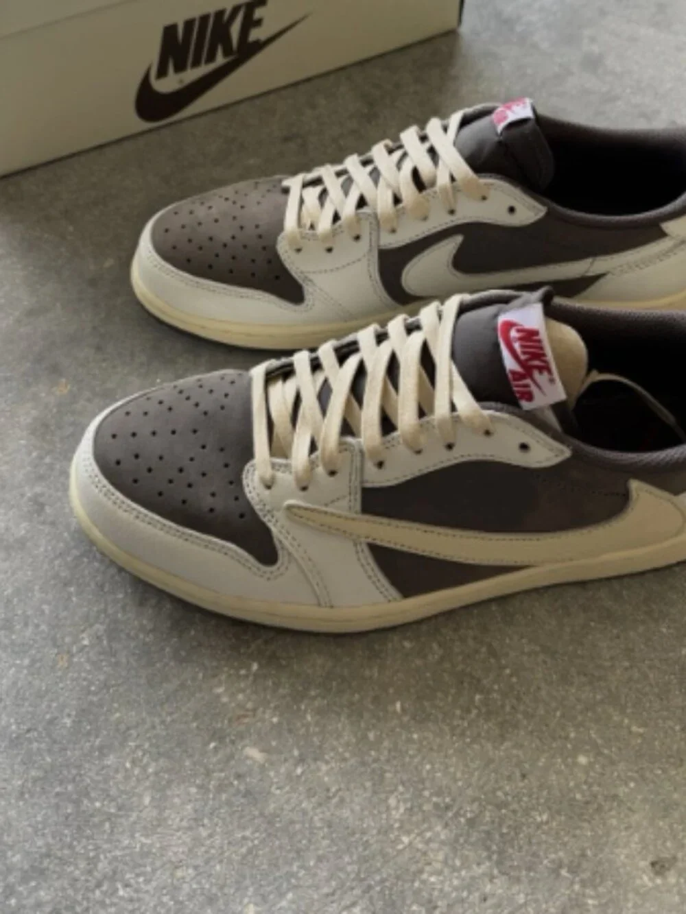 Nike Air Jordan 1 Low OG SP Travis Scott Reverse Mocha
